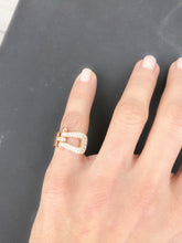 Charger l'image dans la galerie, Bague or rose ,pavée de diamants Fred force 10
