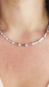 collier en diamant et or gris des 1960