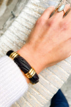 Charger l'image dans la galerie, Bracelet jonc OJ Perrin en or jaune et bois d'amourette
