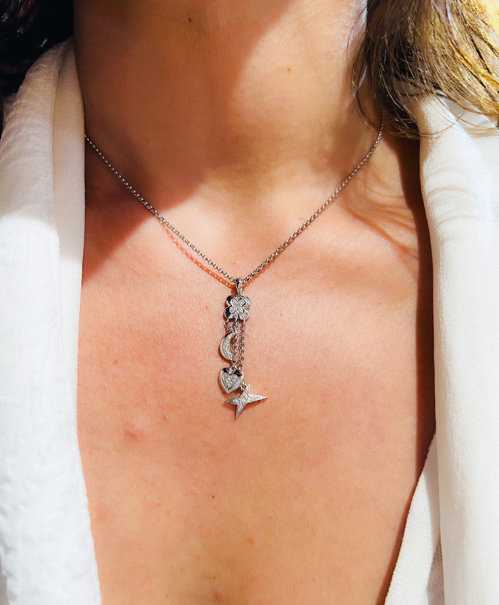 Collier or et diamant Mauboussin