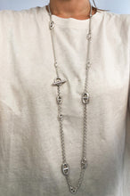 Charger l'image dans la galerie, Sautoir en argent  Hermès modèle Farandole
