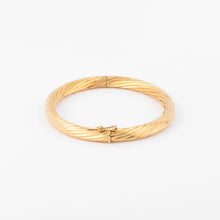 Charger l'image dans la galerie, Bracelet jonc fermé torsadé or jaune
