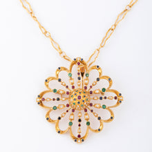 Charger l'image dans la galerie, Pendentif et broche or jaune du créateur grec Lalaounis ornée de pierres précieuses
