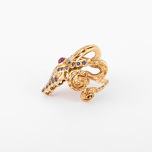 Charger l'image dans la galerie, Bague or jaune tête de crocodile de la maison Lalaounis
