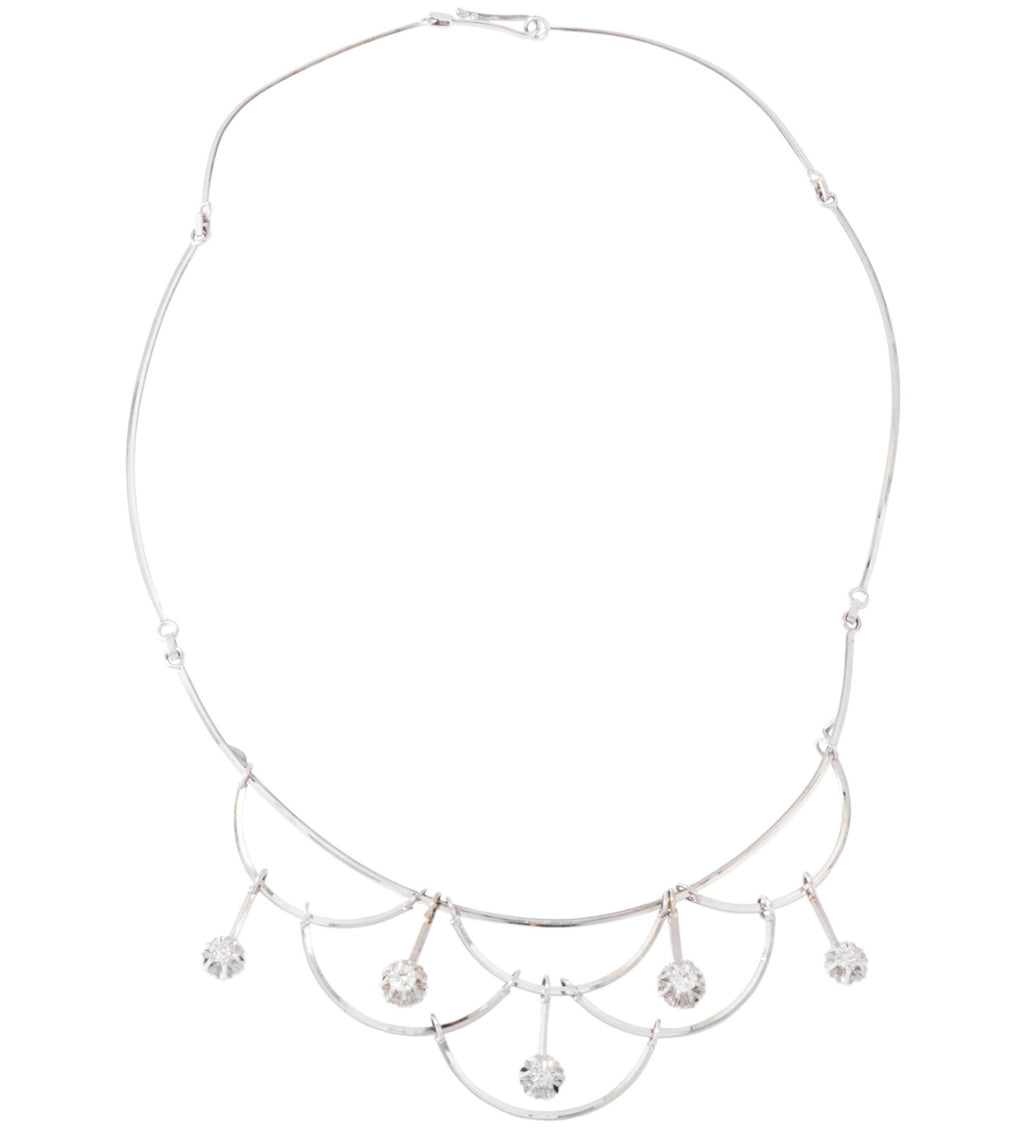 Collier or gris draperie en diamant