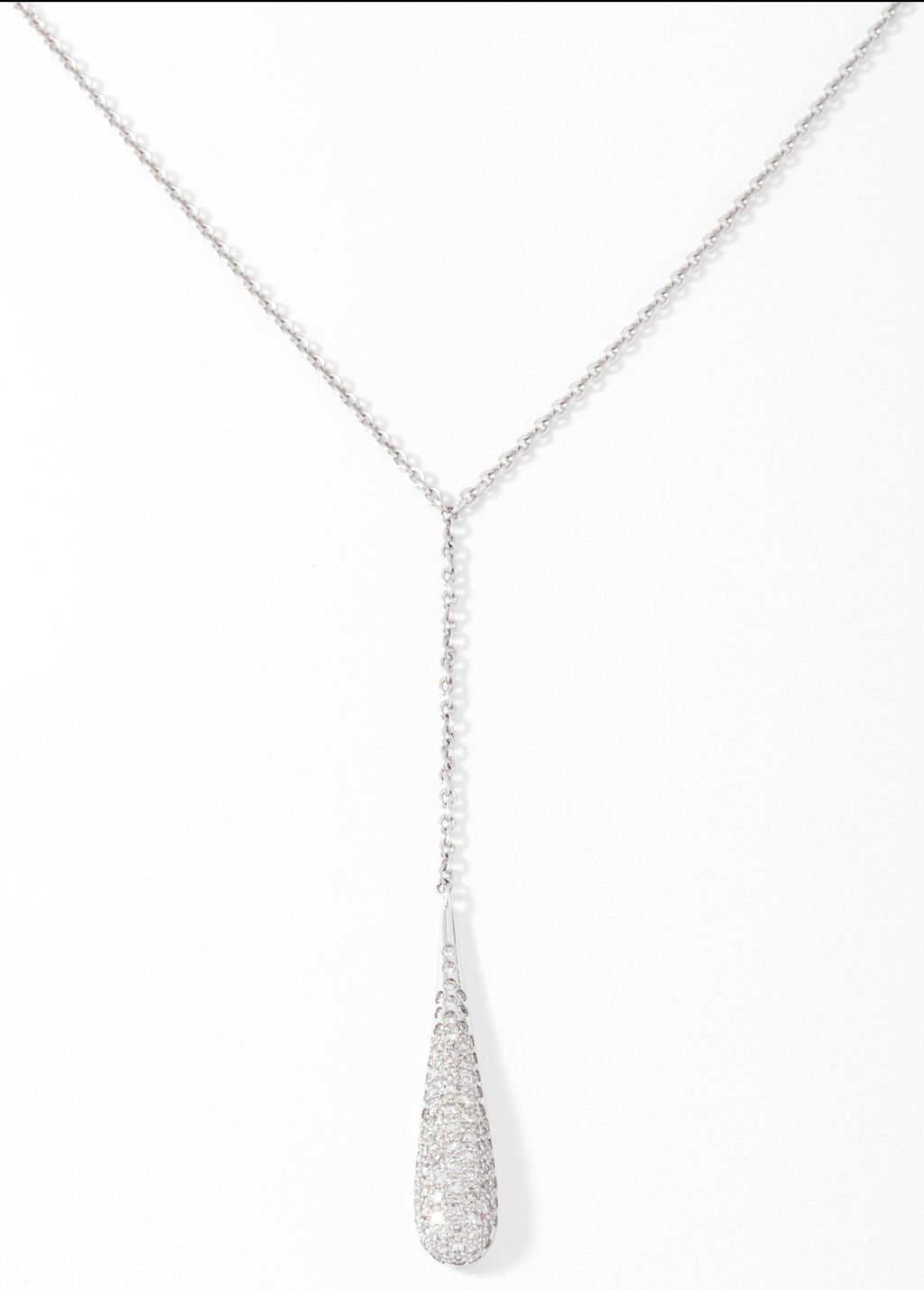 Collier or gris pavés de diamant